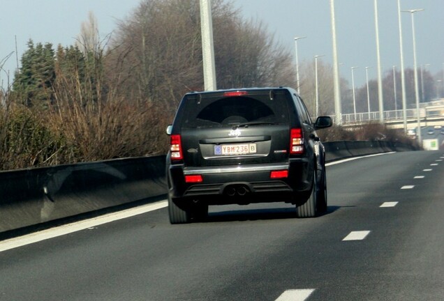 Jeep Grand Cherokee SRT-8 2005