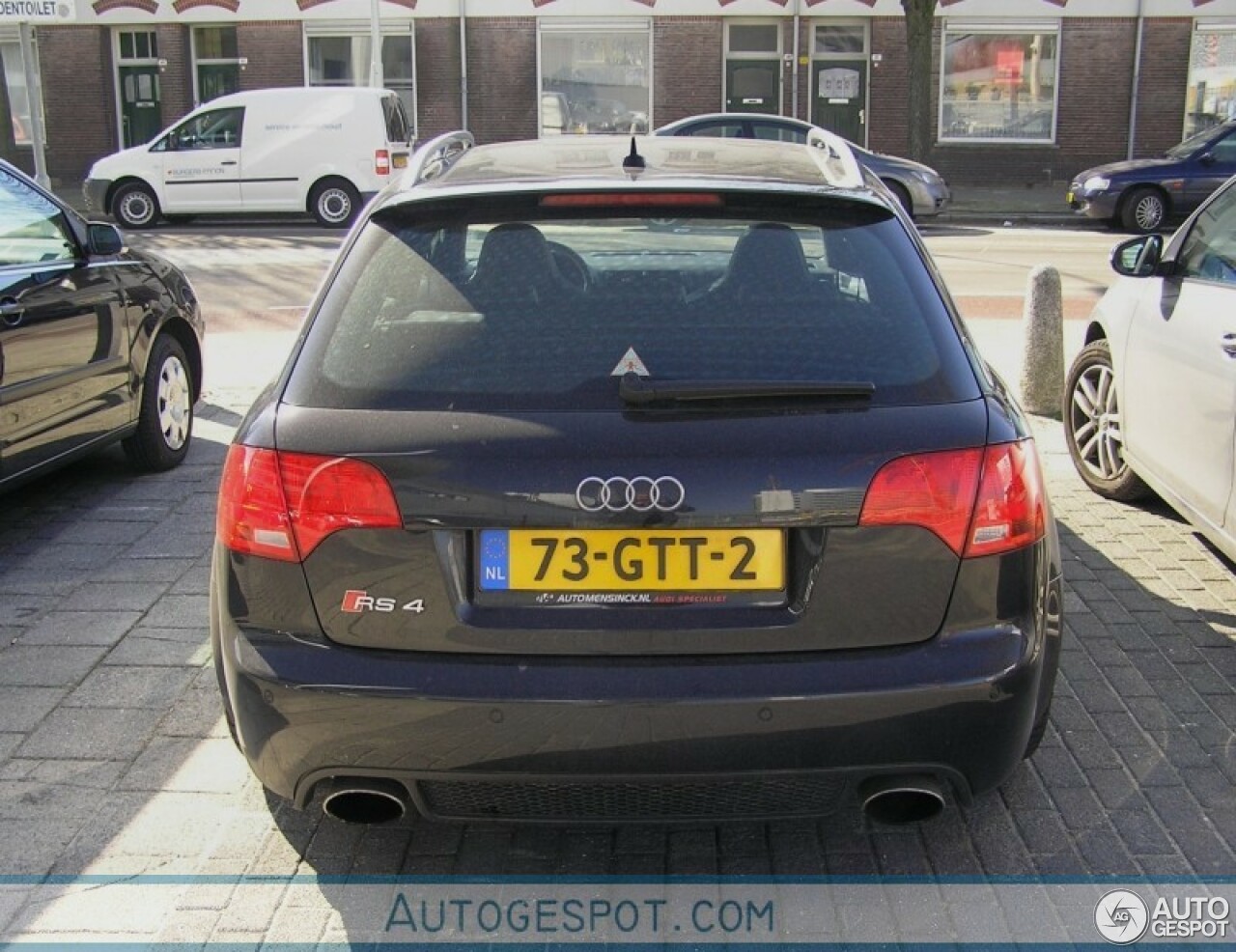 Audi RS4 Avant B7