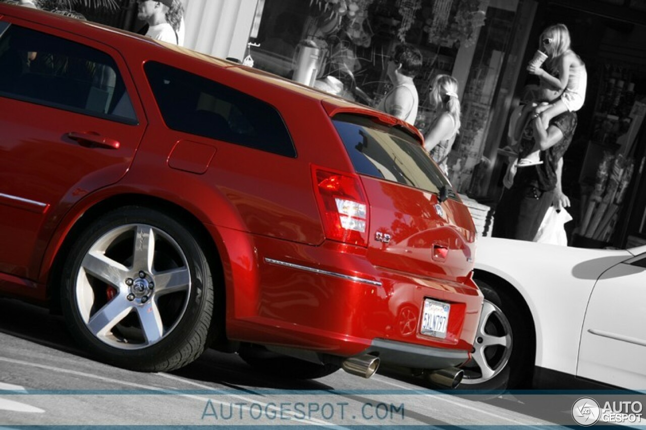 Dodge Magnum SRT-8