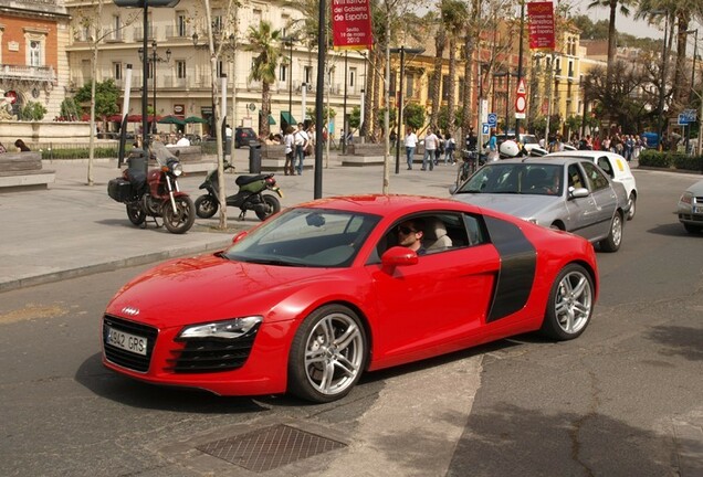 Audi R8