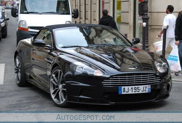 Aston Martin DBS Volante