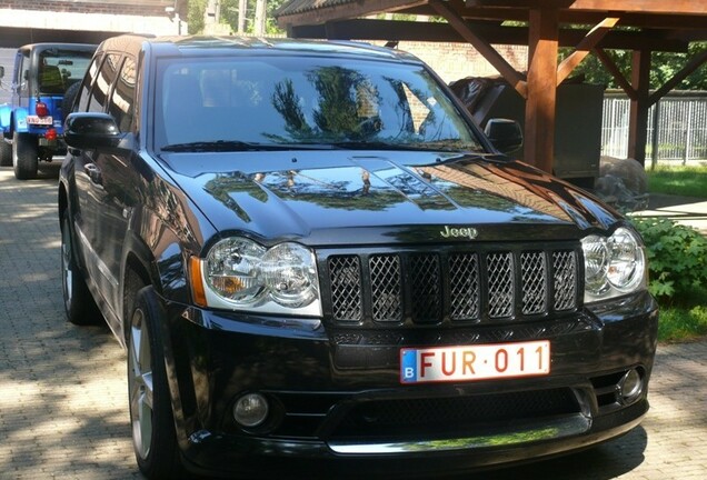 Jeep Grand Cherokee SRT-8 2005