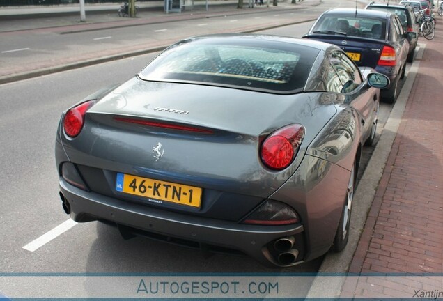 Ferrari California