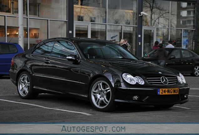 Mercedes-Benz CLK 55 AMG