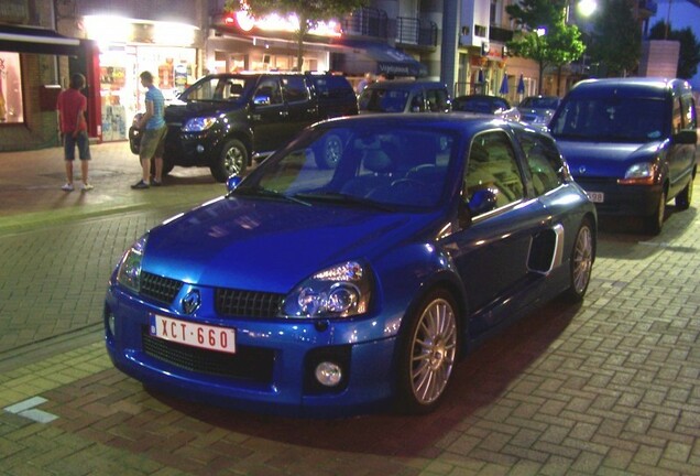 Renault Clio V6 Phase II