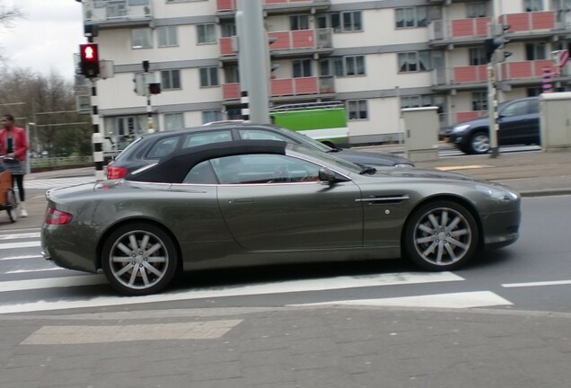 Aston Martin DB9 Volante