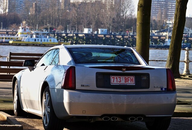 Cadillac XLR