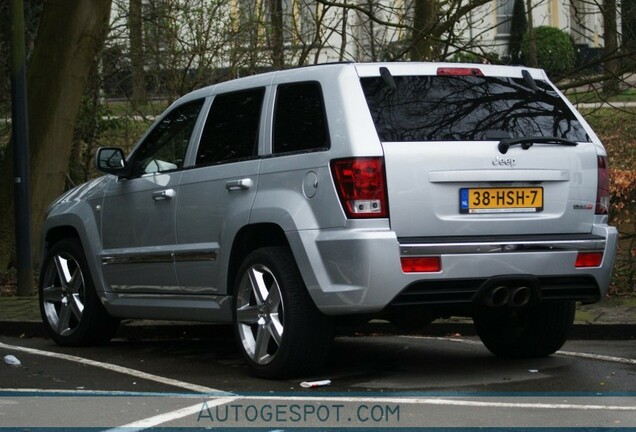 Jeep Grand Cherokee SRT-8 2005