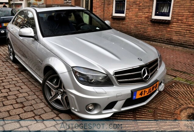 Mercedes-Benz C 63 AMG W204