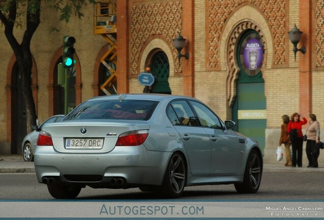 BMW M5 E60 2005