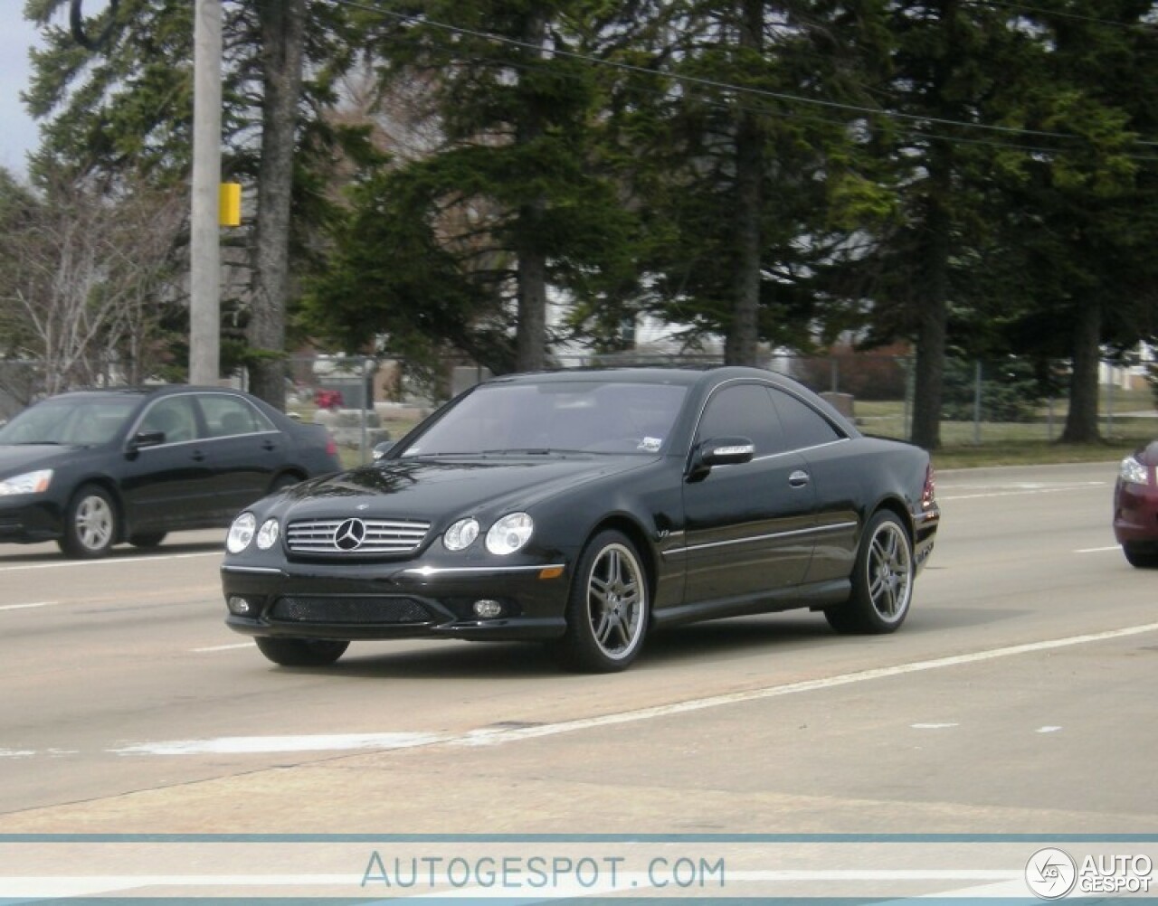 Mercedes-Benz CL 65 AMG C215