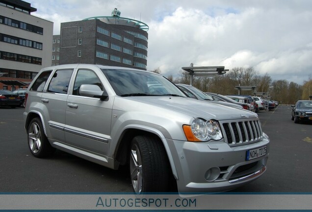 Jeep Grand Cherokee SRT-8 2005