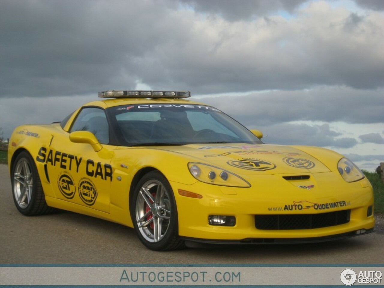 Chevrolet Corvette C6 Z06 Safety Car