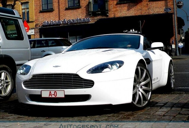 Aston Martin V8 Vantage Roadster