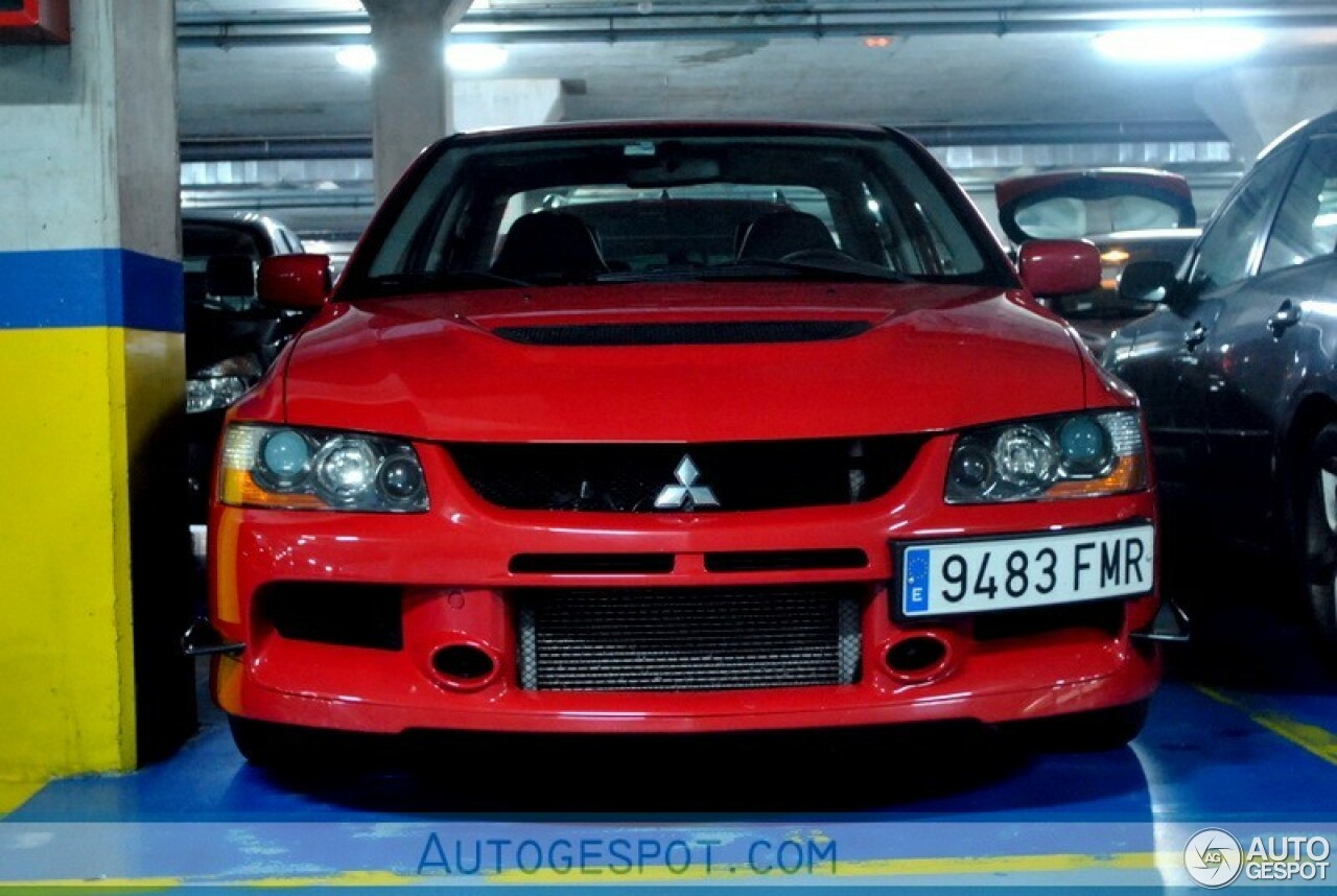 Mitsubishi Lancer Evolution IX FQ