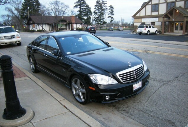 Mercedes-Benz S 63 AMG W221