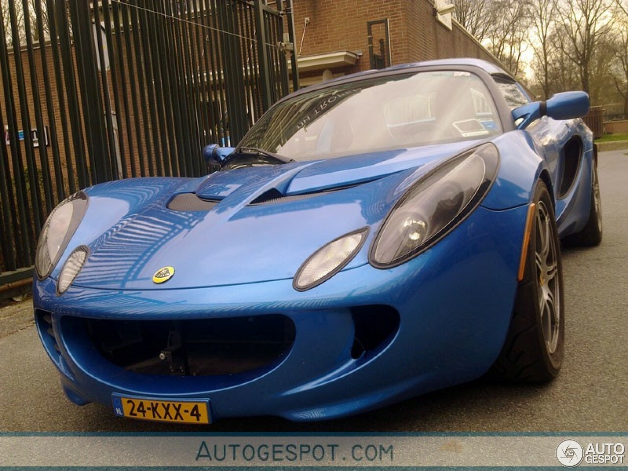 Lotus Elise S2 111R (Federal Elise)