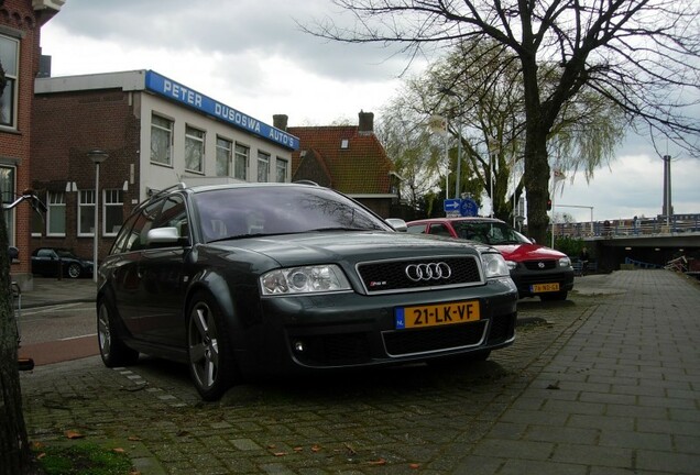 Audi RS6 Avant C5