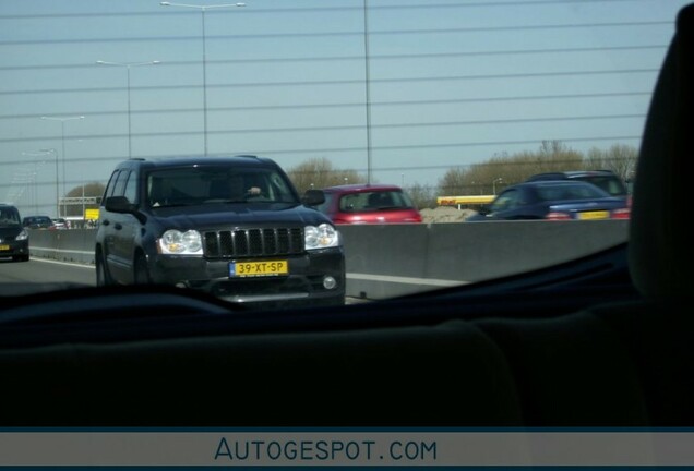 Jeep Grand Cherokee SRT-8 2005