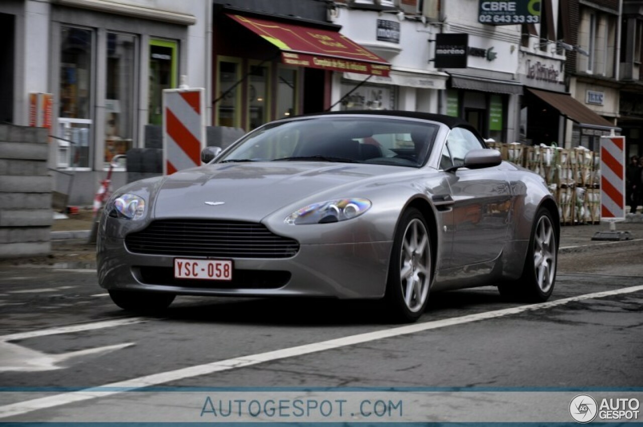 Aston Martin V8 Vantage Roadster