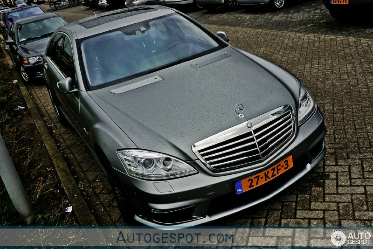 Mercedes-Benz S 63 AMG W221 2010