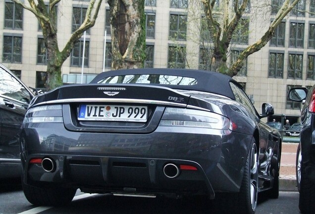 Aston Martin DBS Volante