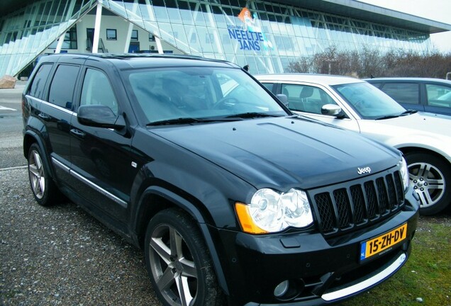 Jeep Grand Cherokee SRT-8 2005