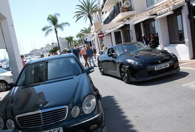 Mercedes-Benz E 55 AMG