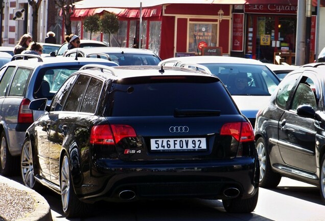 Audi RS4 Avant B7