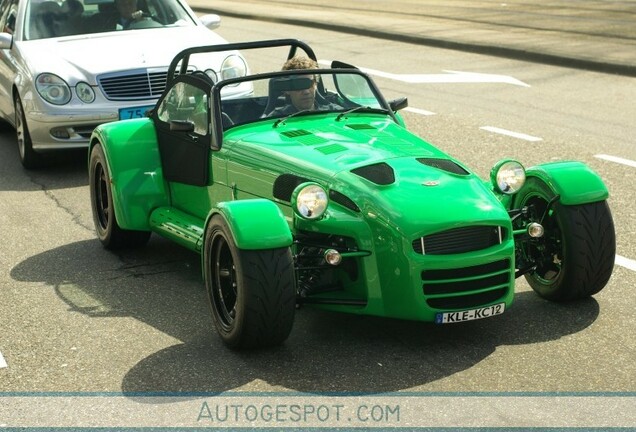 Donkervoort D8 270