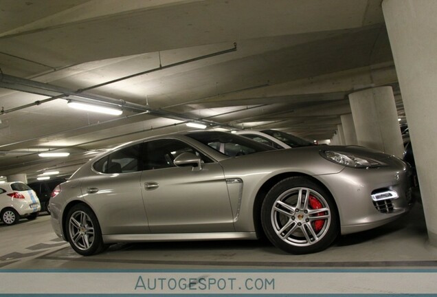 Porsche 970 Panamera Turbo MkI