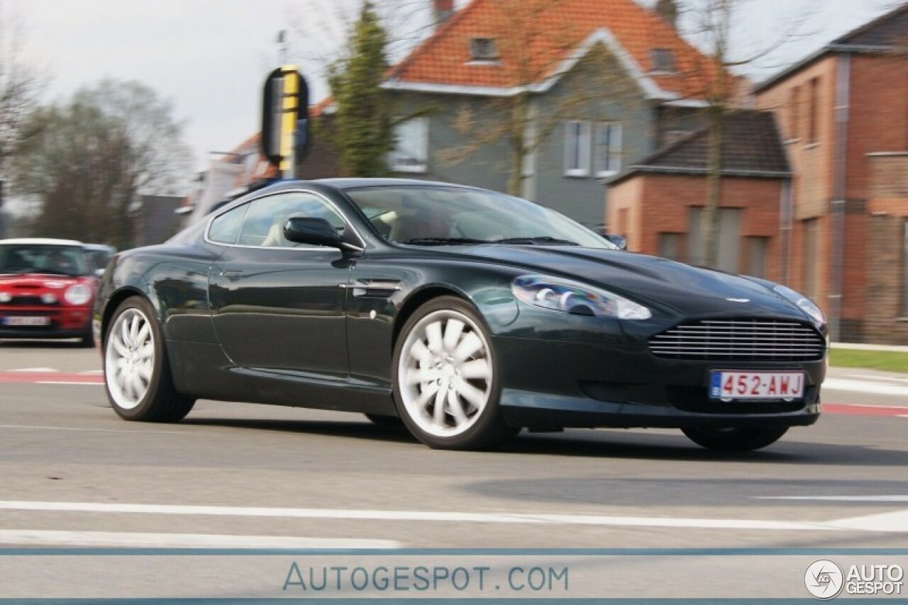 Aston Martin DB9