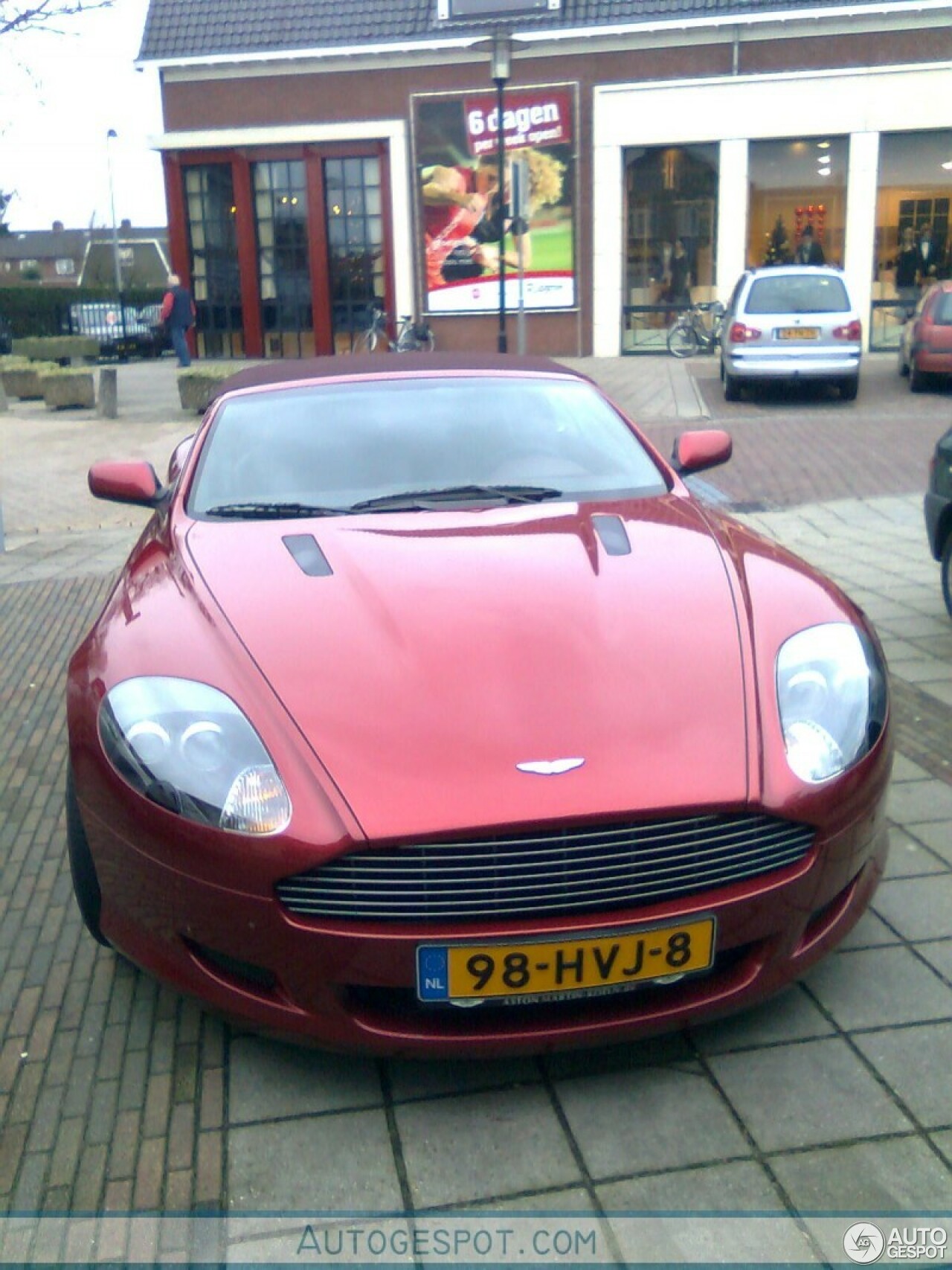 Aston Martin DB9 Volante