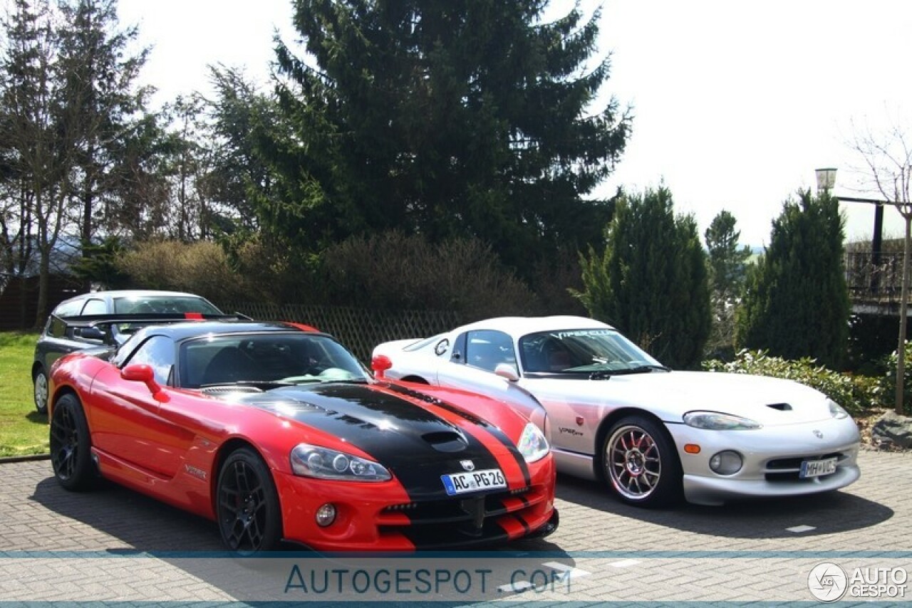 Dodge Viper SRT-10 Roadster 2003