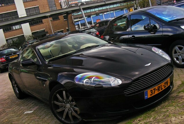 Aston Martin DB9