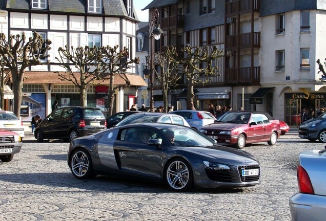 Audi R8