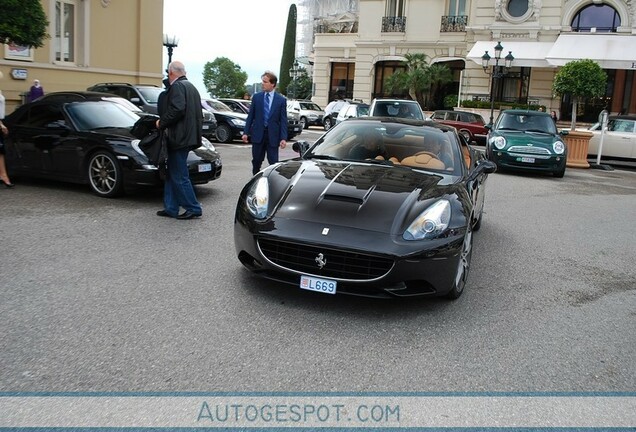 Ferrari California