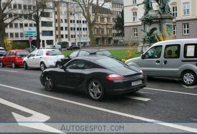 Porsche 987 Cayman S