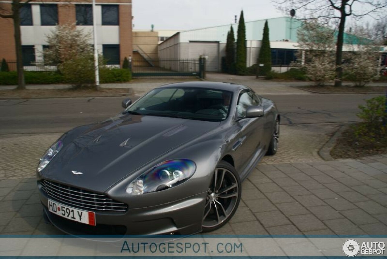 Aston Martin DBS