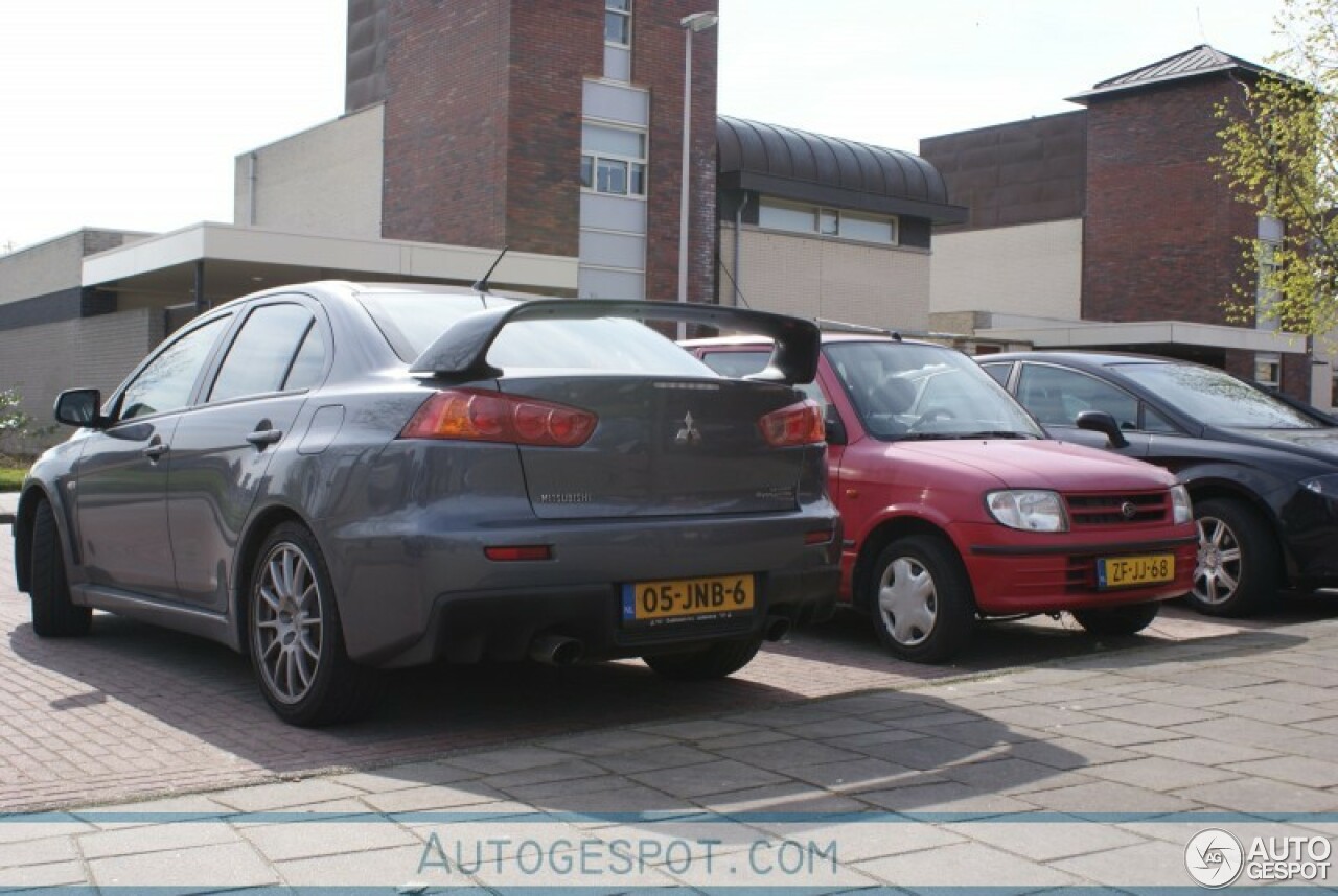 Mitsubishi Lancer Evolution X