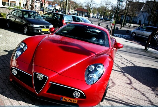 Alfa Romeo 8C Competizione