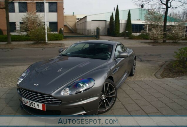 Aston Martin DBS