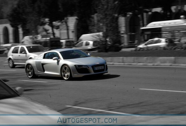 Audi R8