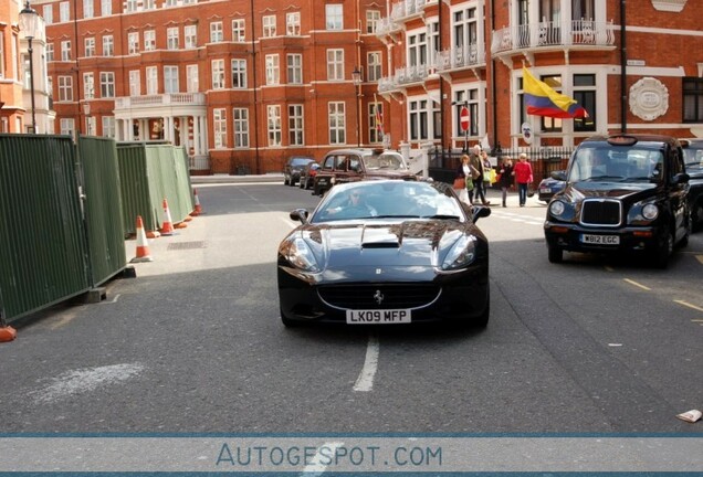 Ferrari California