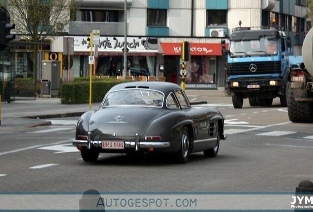 Mercedes-Benz 300SL Gullwing