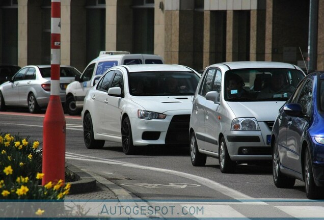 Mitsubishi Lancer Evolution X