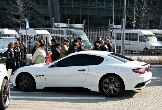 Maserati GranTurismo S MC Sport Line