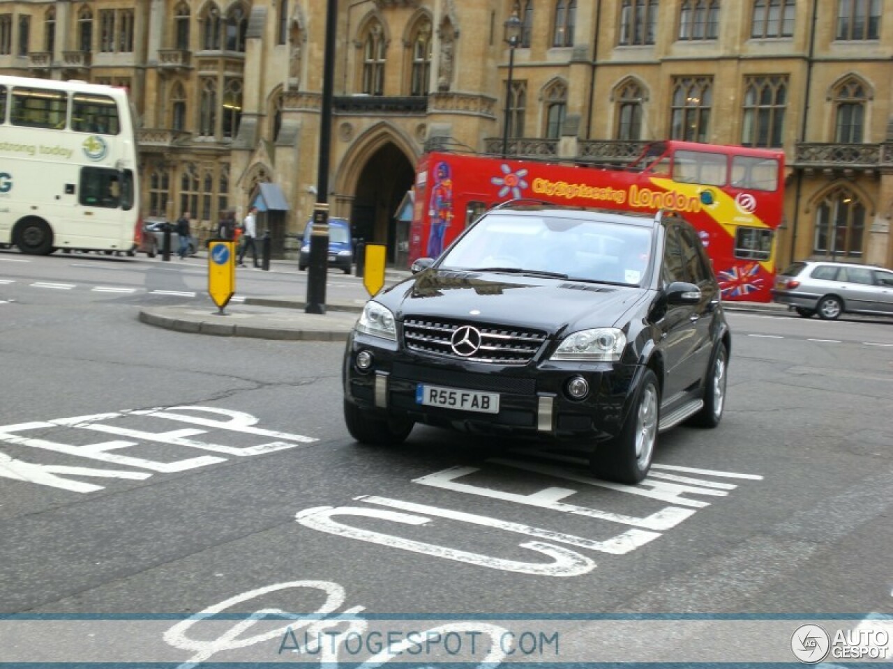 Mercedes-Benz ML 63 AMG W164