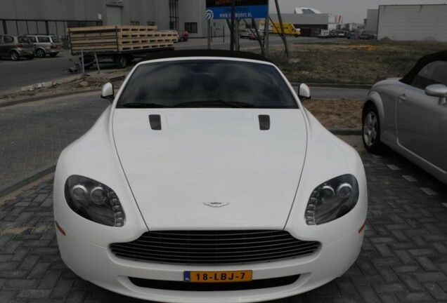 Aston Martin V8 Vantage Roadster