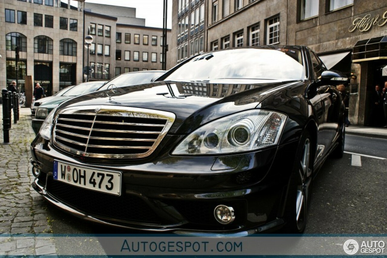 Mercedes-Benz S 65 AMG V221